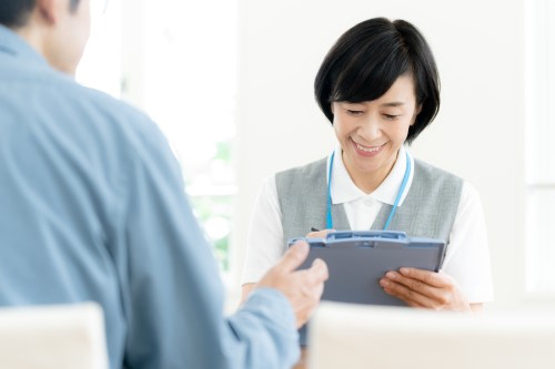 地域包括支援センターで受けられるサービスとは？事例も踏まえて解説