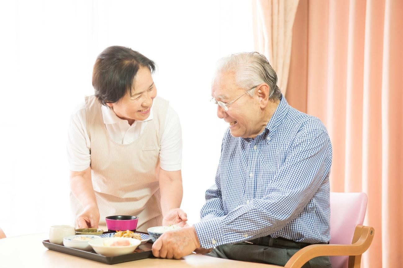 介護食の基本｜種類や食材・料理の選び方、介護方法について解説