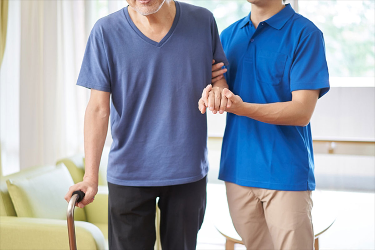 歩行介助のイメージ