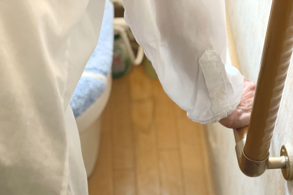 手すりはレンタル・住宅改修どちらがおすすめ？のイメージ